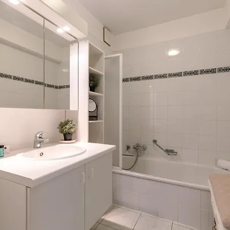 Apartamento Huswell - Lovely With Lateral Sea View Middelkerke
